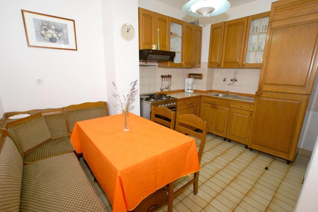 Apartment Ana 1 Malinska Habitación foto